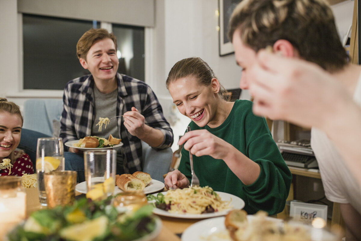 Festessen mit Freunden